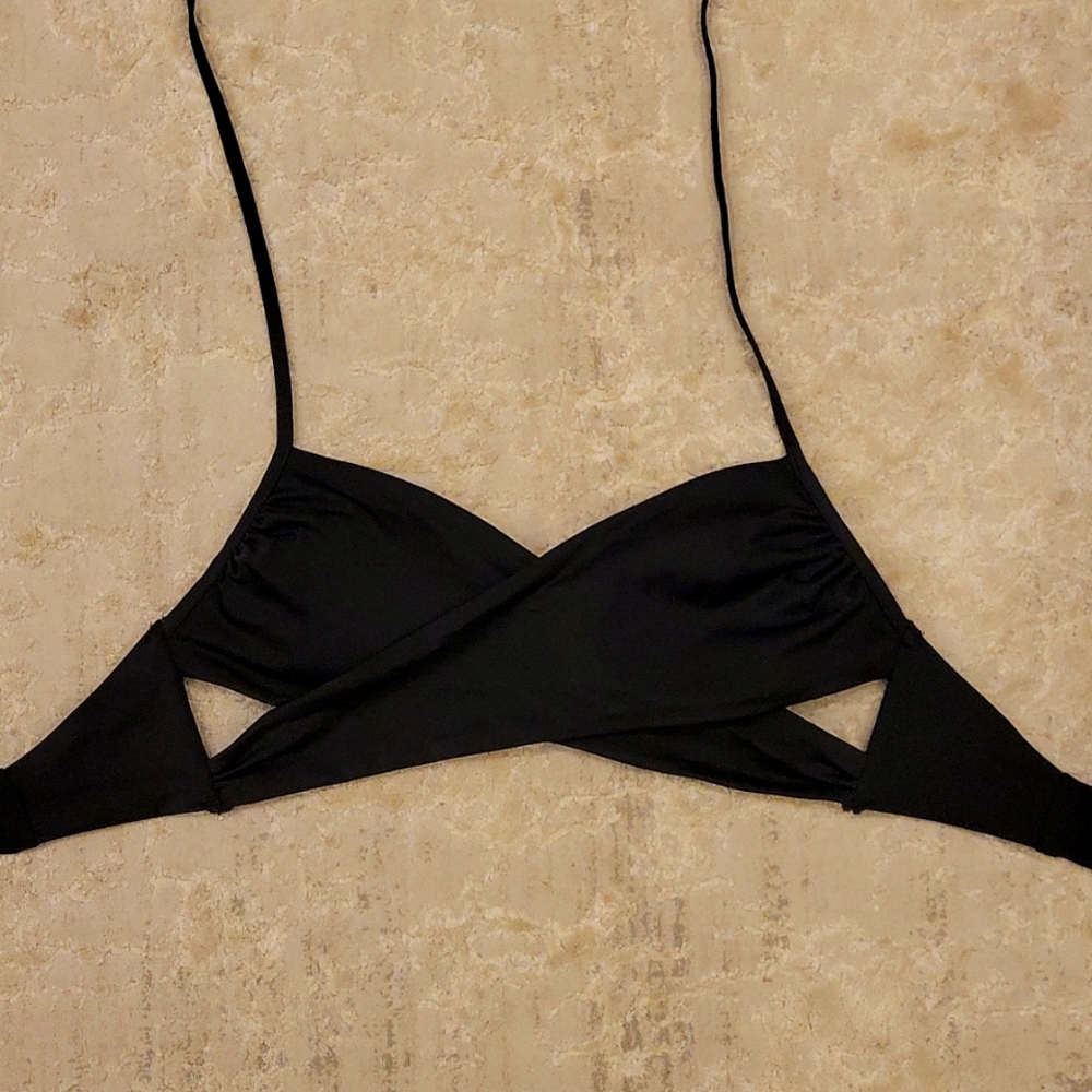 WOMEN'S BRAND NEW BLACK H&M BIKINI TOP SIZE 10
